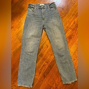 Abercrombie 90s Straight Ultra High Rise Jeans